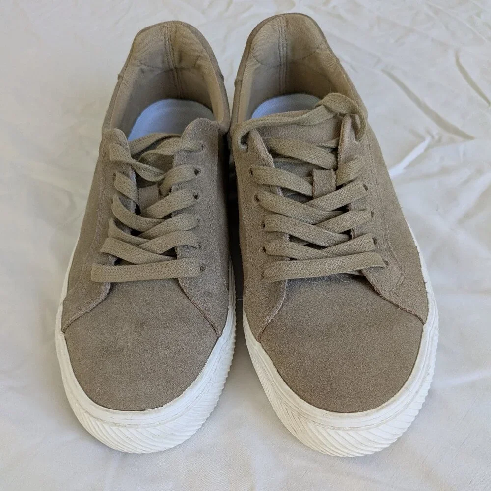 Quince Italian Suede Everyday Sneakers - Picture 9 of 9